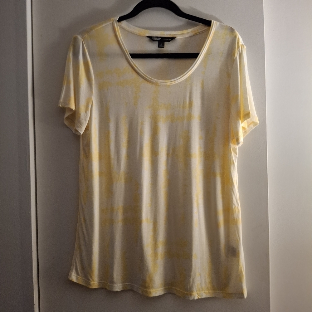 Simply Vera Vera Wang Yellow And White Tie-Dye Women's Top